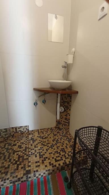 Private Small Studio In Costa De Caparica Exteriör bild